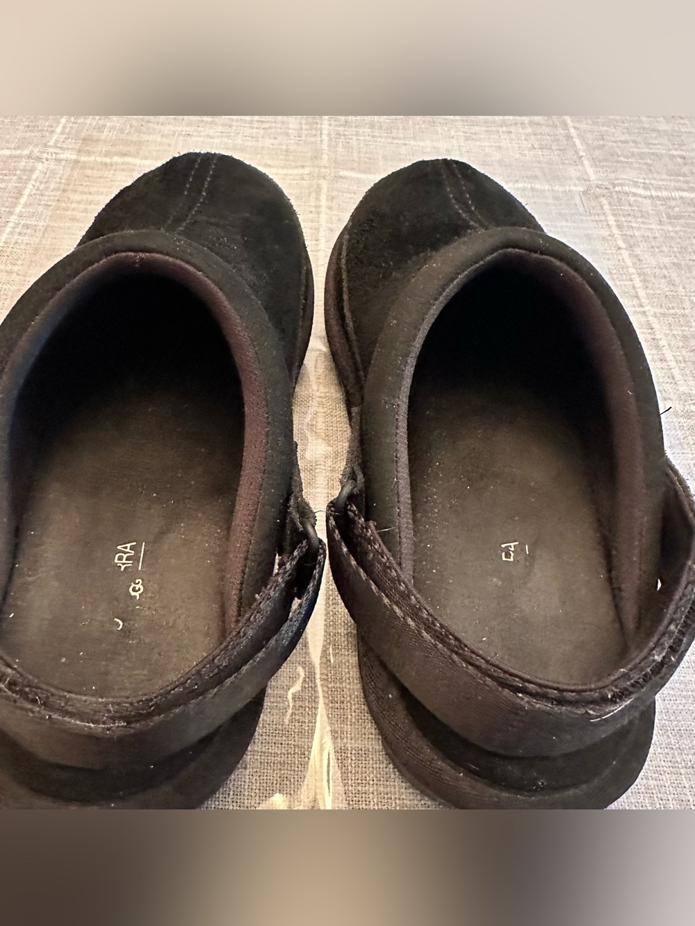 Koolaburra by UGG Suede Clog Shoes Womens 7 Black Lug Sole Gorpcore Streetwear - Picture 5 of 8